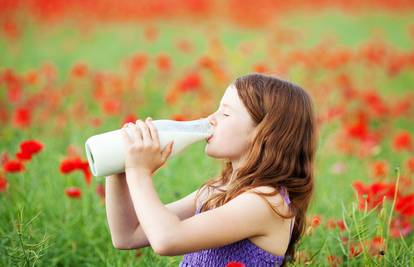 Četiri najčešća mita vezana za mlijeko u koja mnogi vjeruju