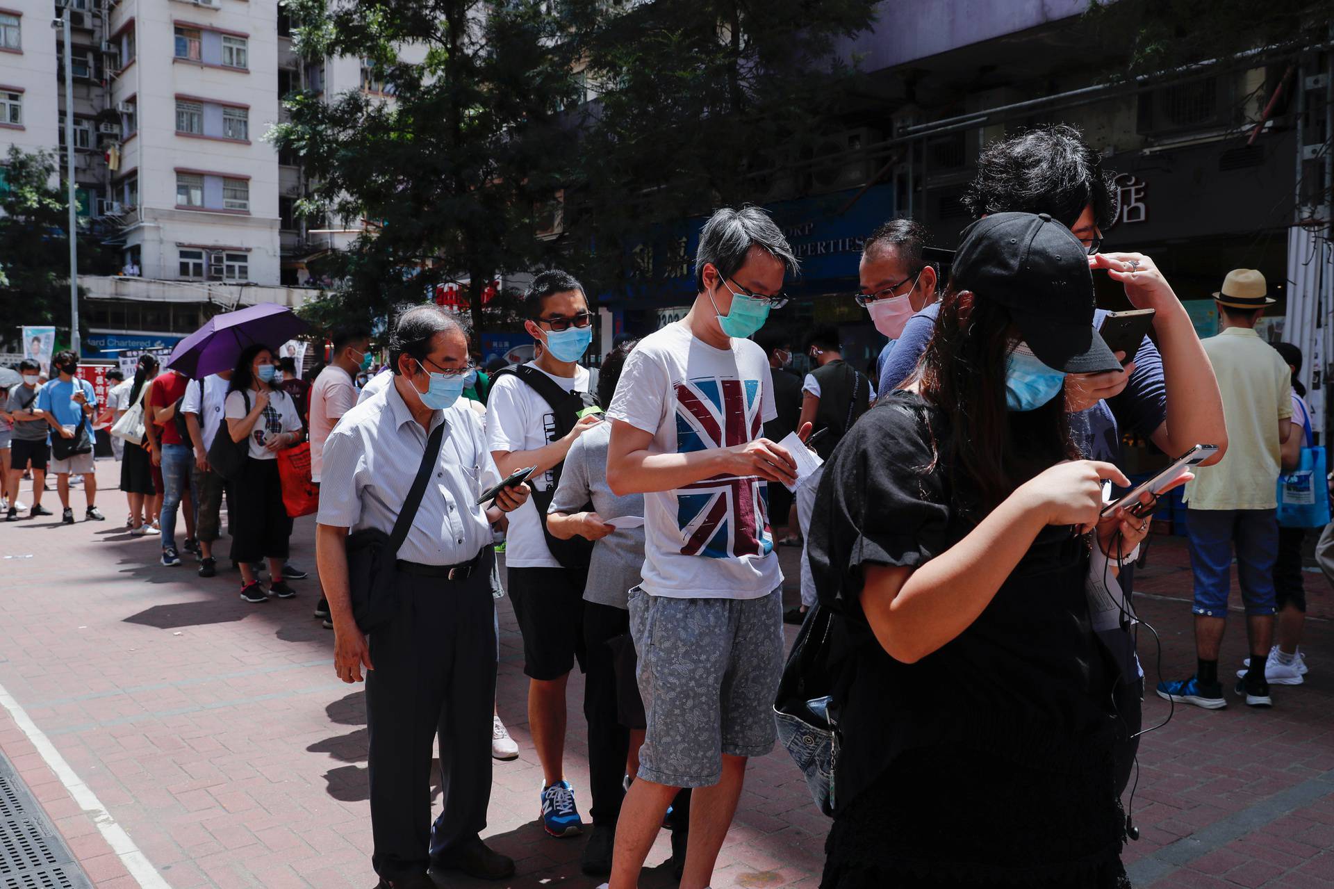 Hong Kong bira demokratske kandidate za izbore u rujnu