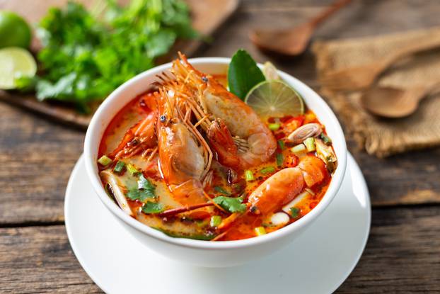 Tom,Yam,Kung,,prawn,And,Lemon,Soup,With,Mushrooms,,Thai