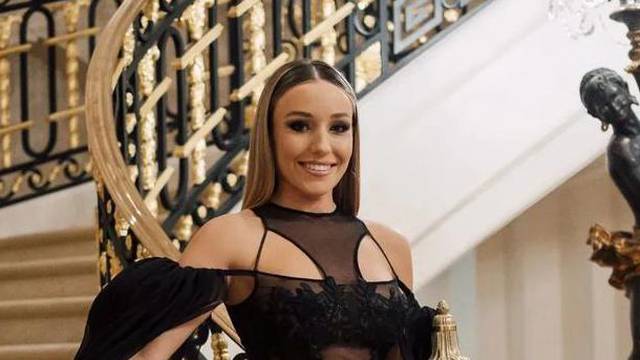 Kći Ive Todorić u glamuroznoj crnoj haljini stigla na rođendan djeda Ivice: 'Pa ova mala gori'