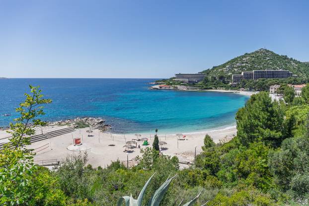 Počinje rušenje devastiranih hotela Kupari u najljepšoj uvali kod Dubrovnika