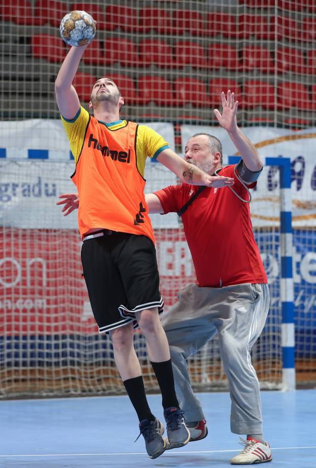 Zagreb: Glumačka postava BOK festa na treningu s RK Zagrebom