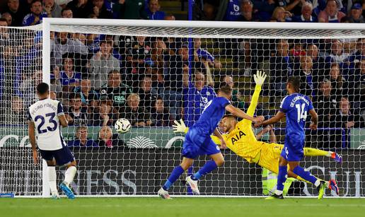 VIDEO Kakav povratak u ligu! Pogledajte kako je neuništivi Vardy (37) šokirao Tottenham