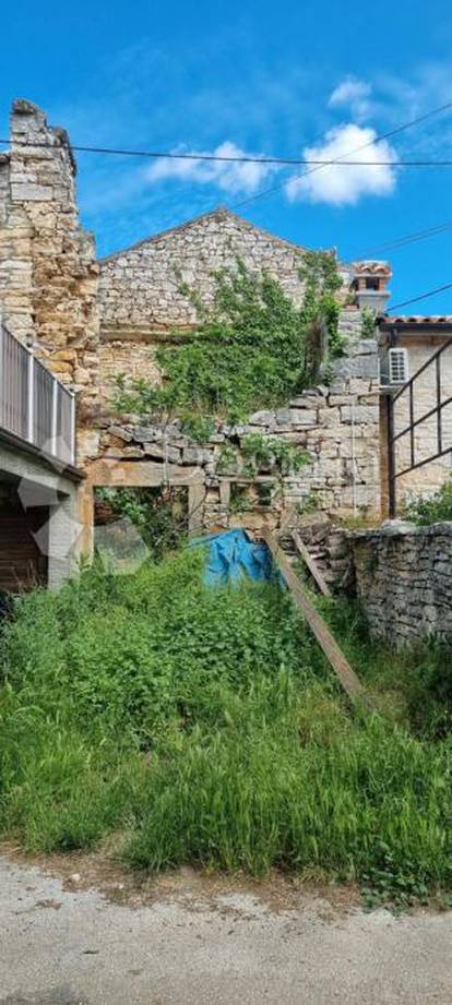 FOTO U prodaji ruševina gdje je 'harao' istarski vampir, vila sa sirenom i 18m2 za 90.000 eura