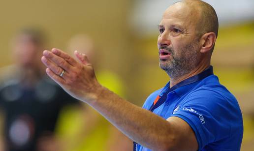 Bivši izbornik napustio Sesvete nakon prvog kola! Na klupu se nenadano vraća Igor Vori