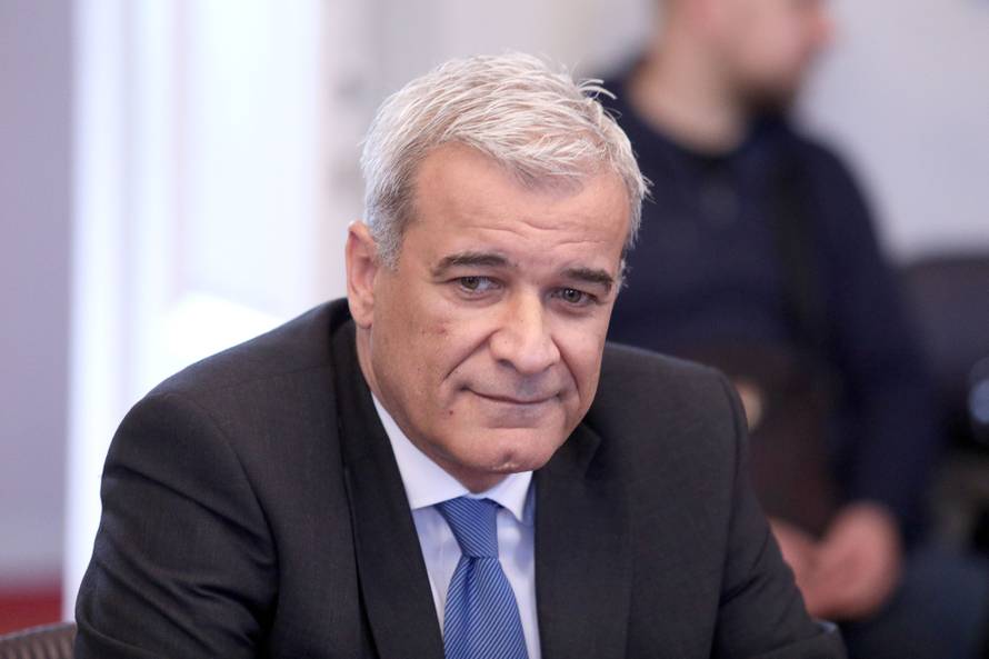 Mnogi su omastili brk: Divan je život kad si na Agrokorovoj sisi