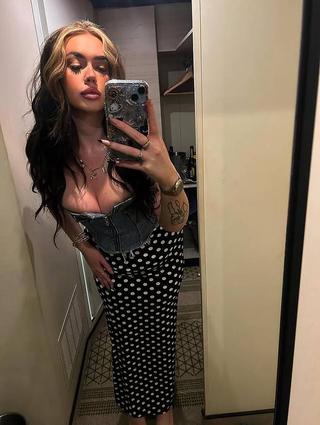 FOTO Skinula je gotovo 90 kila i pokazala svoje vruće tijelo: 'Izgledaš kao prava boginja'