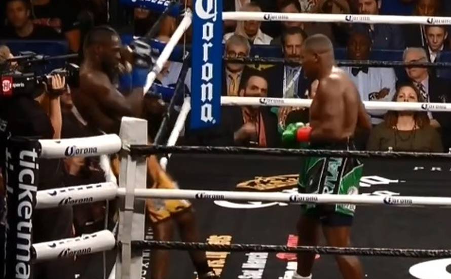 Šampion jedva preživio Ortiza! 'King Kong' je pao u 10. rundi