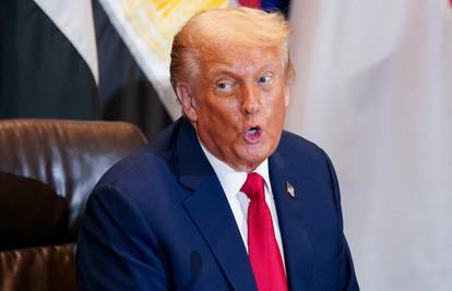 Bijela kuća: Trump je primio booster protiv covida