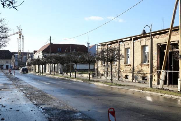 Grad Petrinja tri godine nakon razornog potresa