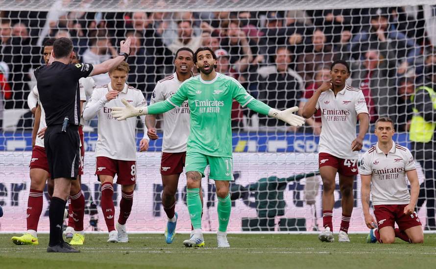 Premier League - West Ham United v Arsenal