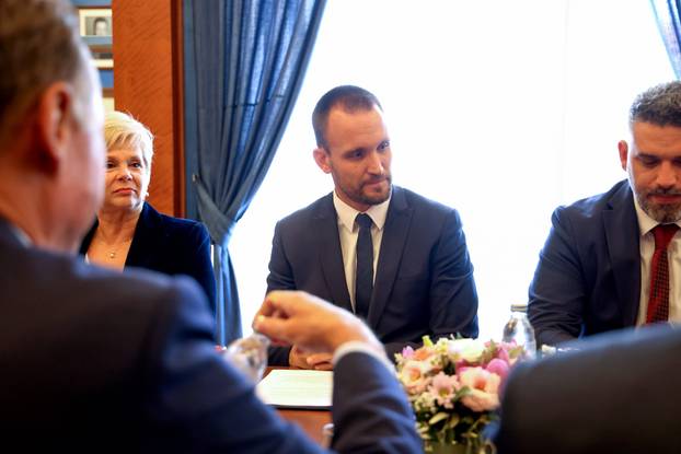 Zadar: Predsjednik Hrvatskog sabora Gordan Jandroković obišao je manifestaciju pod nazivom „Pijat na Pijaci“ 