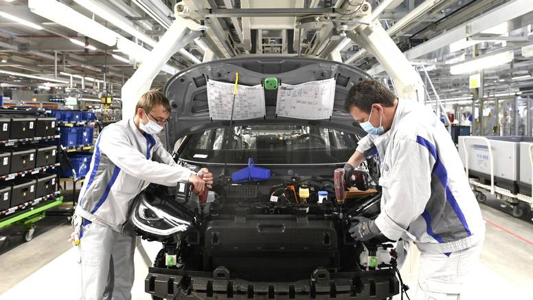 Hrvati lani kupili čak 42,6 posto manje novih vozila, VW je prvi
