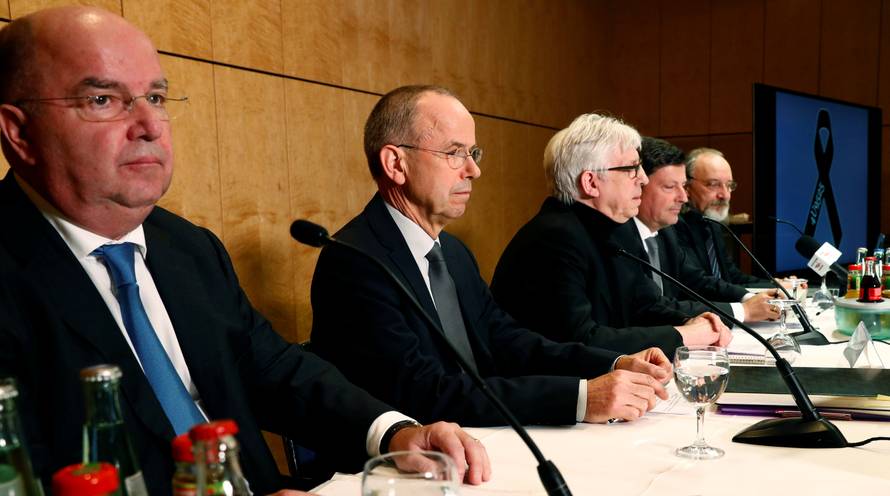 Guenter Lubitz address a news conference in Berlin