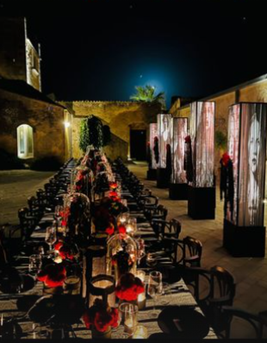 Madonna se razuzdala za 64. rođendan: Ljubila je dvije žene, pa muškarce, lizala bradavice...