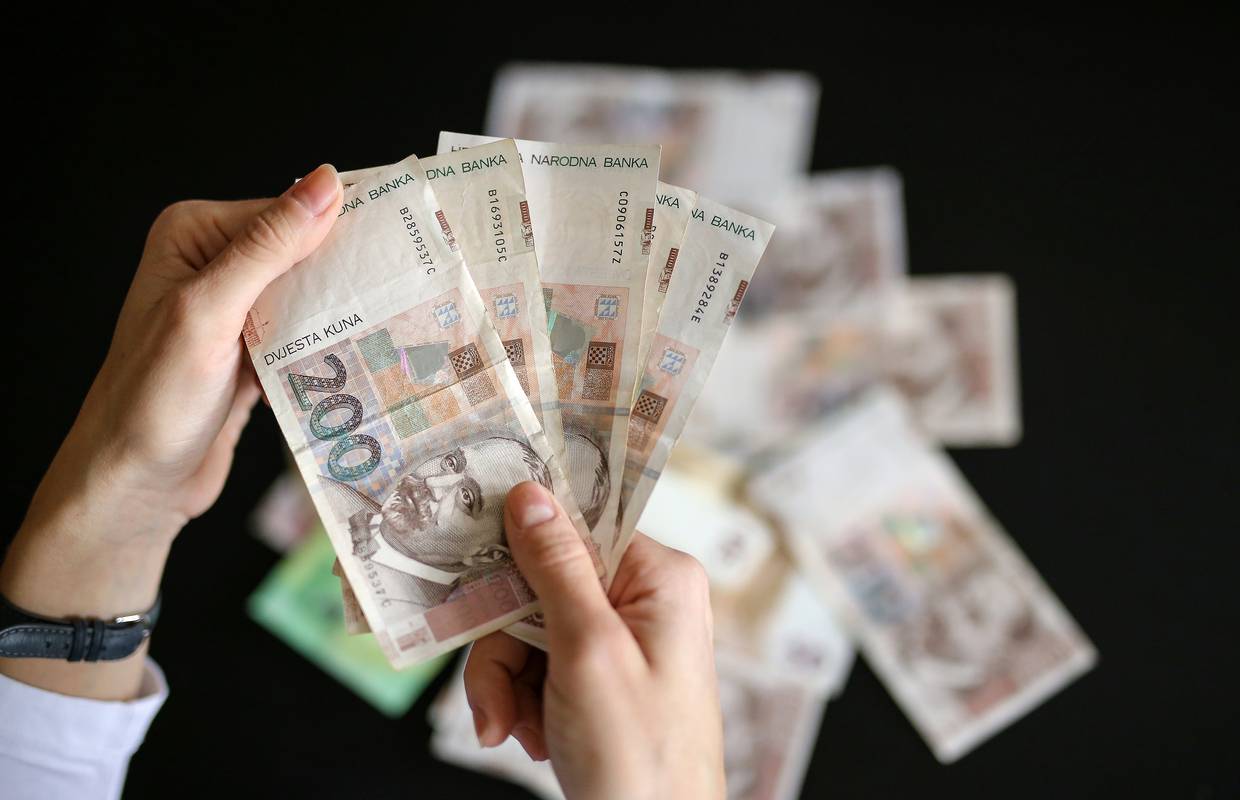 Prosječna zagrebačka plaća za veljaču iznosila je 8.640 kuna