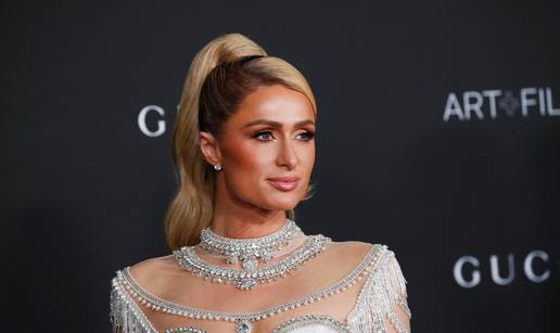 Paris Hilton objavila prve fotke kćeri London i raznježila fanove