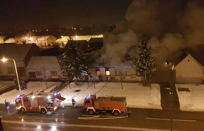 Žena poginula u gorućoj kući u Osijeku: Našli su je vatrogasci