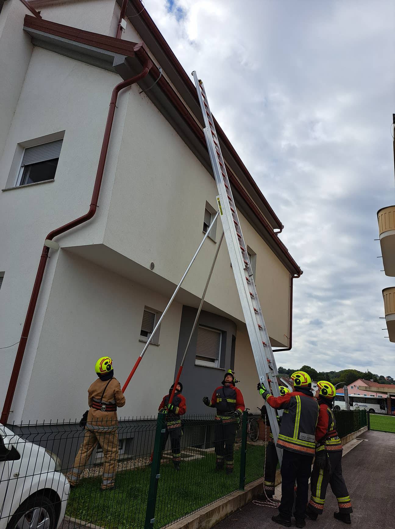 Beba ostala zaključana u stanu, vatrogasci iz Ludbrega brzo su reagirali: 'Ne treba  osuđivati...'