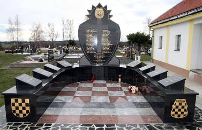 V. Ćorluka: Spomenik nije ustaški, već za branitelje