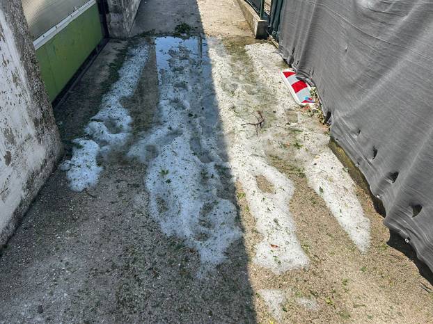 FOTO Transformacija Poljuda: Oluja uništila pomoćne terene, zaposlenici i vatrogasci uskočili