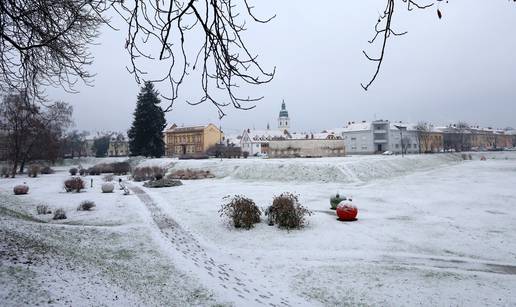 FOTO Prvi snježni prekrivač zabijelio Zagreb i okolicu