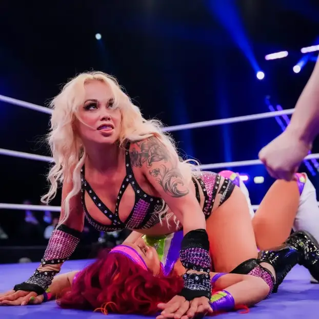 FOTO Borbena Paola je model, a voli se hrvati: Moja guza je čista genetika. Ne koristim ni botoks!