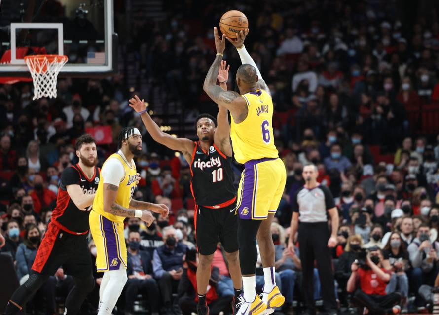 NBA: Los Angeles Lakers at Portland Trail Blazers