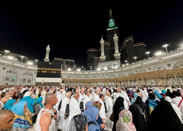Muslims arrive ahead of the annual hajj pilgrimage to the grand mosque in the holy city of Mecca, Saudi Arabia