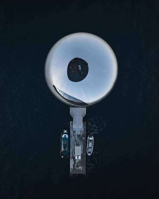 FOTO Spektakl na vodi: Biste li jeli u ovom futurističkom restoranu u norveškom fjordu?