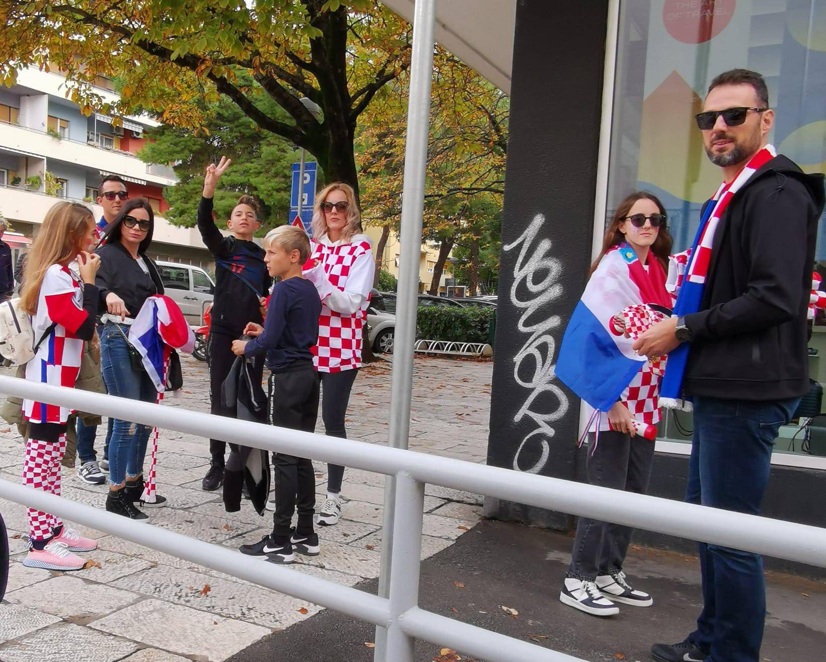 Split je cijeli crveno-bijeli: 'Ovo je falilo! Došle su čitave obitelji'