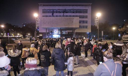 Roditelji odgojitelji opet prosvjedovali, najavili novi