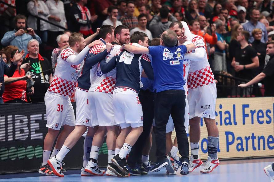 'Znam da zbog nas svi pijete apaurine, idemo ispuniti san'