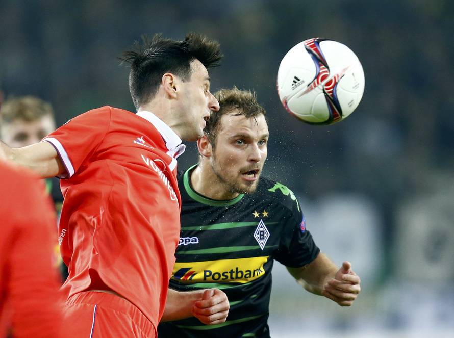 Football Soccer - Borussia Moenchengladbach v ACF Fiorentina