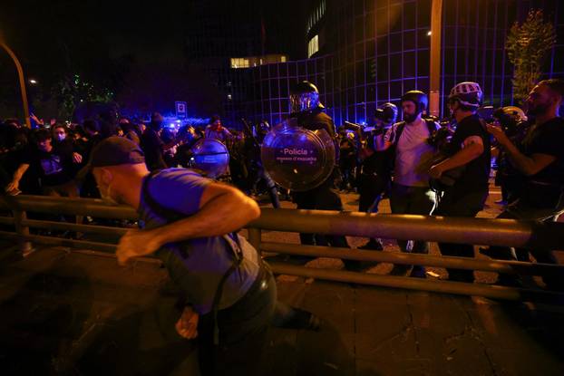 Spanish unions call a general strike in solidarity with Palestinians in Gaza, in Barcelona