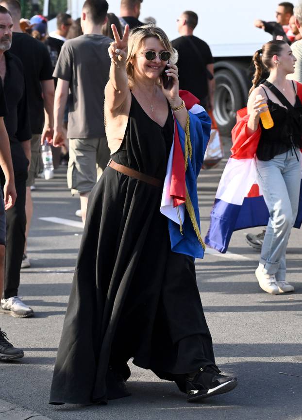 Zagreb: Snježana Mehun Schillinger dolazi na Thompsonov koncert 