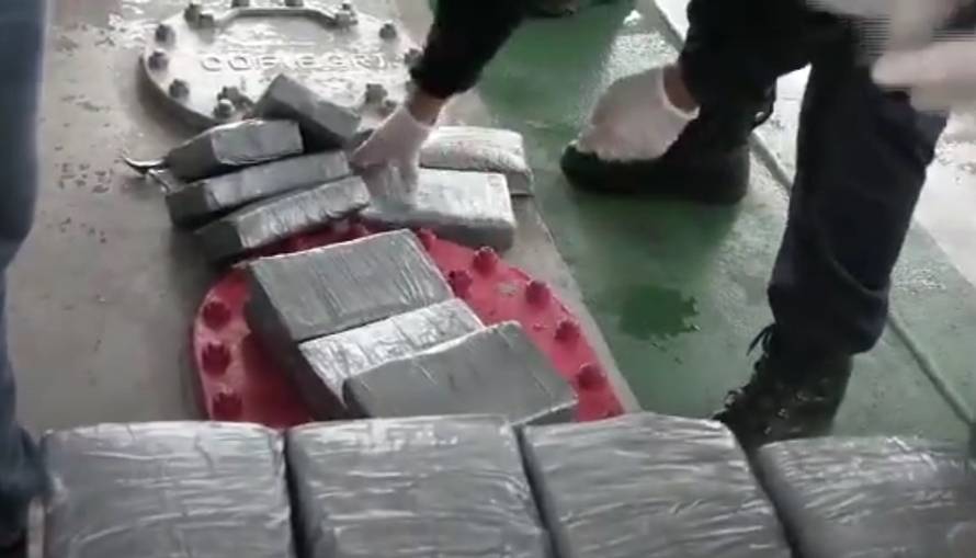 VIDEO Rekordna zapljena u Luci Ploče: Kako su ronioci otkrili drogu skrivenu - ispod broda