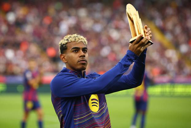 LaLiga - FC Barcelona v Real Sociedad