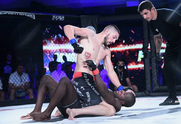 Zagreb: Armagedon turnir MMA borbi, Miloš Cvetković - Abraham Salimon Are