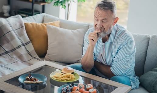 Ljudi koji redovito jedu ovu  'lo&scaron;u' hranu imaju ve&cacute;e &scaron;anse do&zcaron;ivjeti stotu