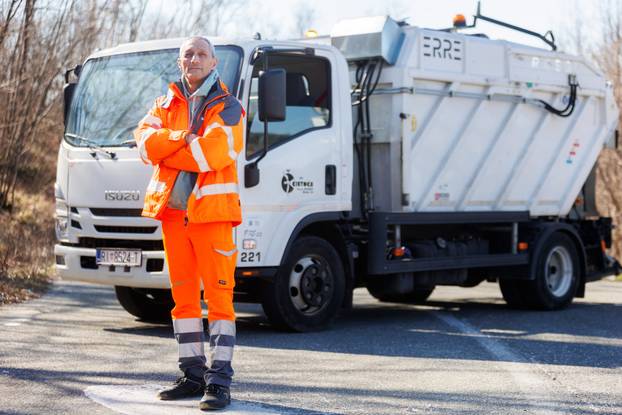 Rijeka: Cenan Beljulji, amaterski glumac u filmu Fiume o morte, voza&ccaron; kamiona &Ccaron;isto&cacute;e