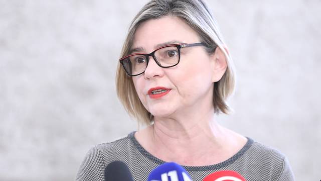 Zagreb: Sandra Benčić o  zabrani Tik Toka