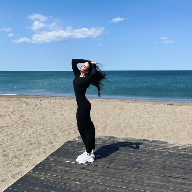 FOTO Putinova ljubimica imala je velike planove. Morala je na operaciju i tu joj je počeo pakao