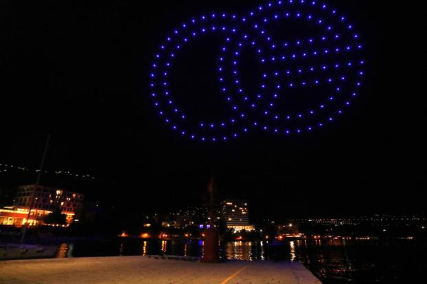 Opatija: Show 140 dronova povodom 140 godina Croatia osiguranja