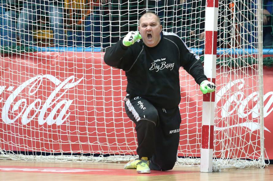 Mali, ti buš bil legenda: Švigir prvu Kutiju igrao sa 16 godina