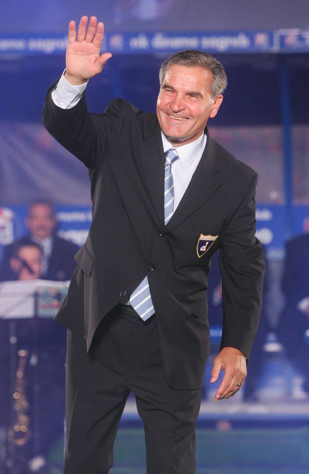 ARHIVA - Zagreb: Obilježena 40. obljetnica Dinamova osvajanja Kupa velesajamskih gradova