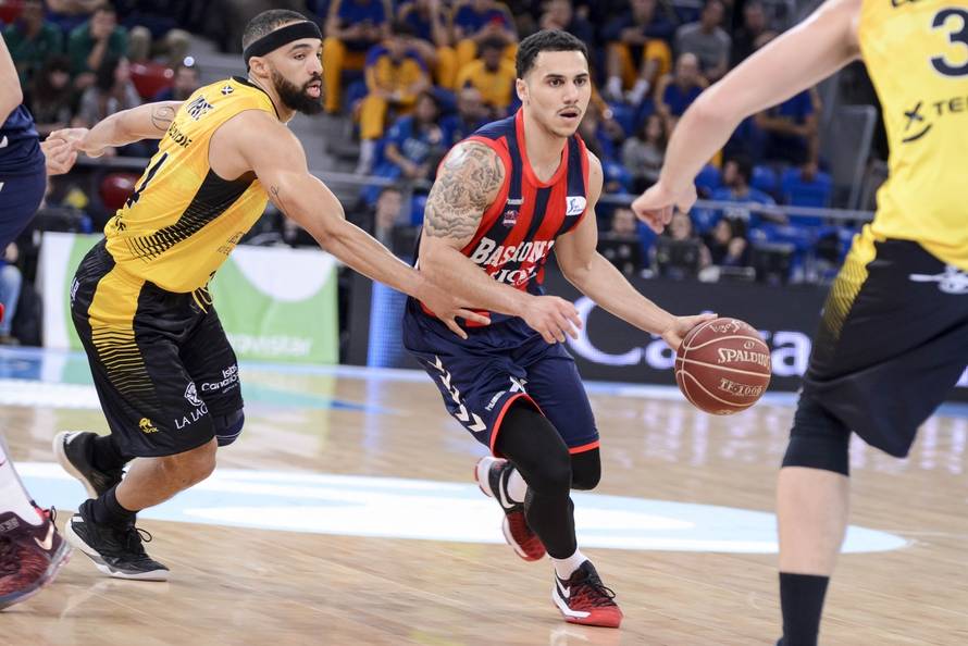 QUARTERS FINALS KING'S CUP 2017. BASKONIA v IBEROSTAR TENERIFE.