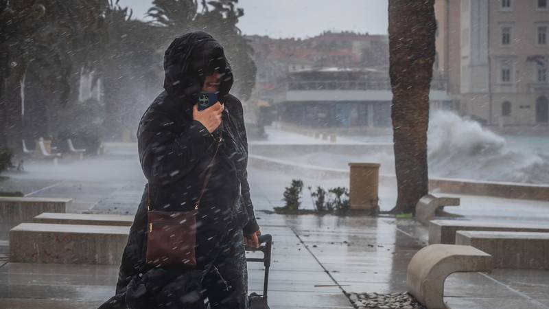 DHMZ upalio meteoalarm zbog nevremena za cijelu Hrvatsku: 'Moguće su bujične poplave...'