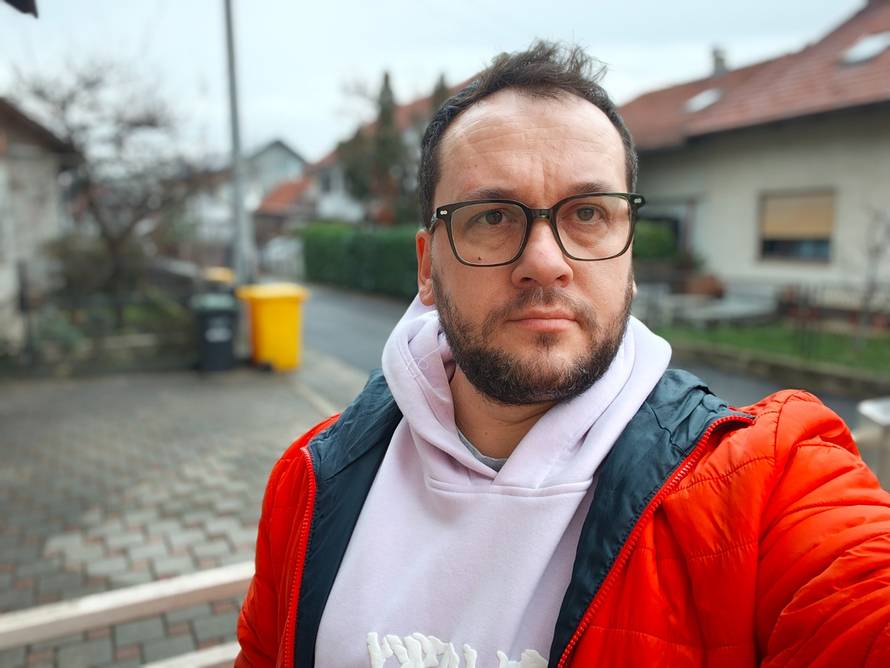 FOTO Isprobali smo Xiaomi 17 Ultra: Fotić koji želi biti telefon