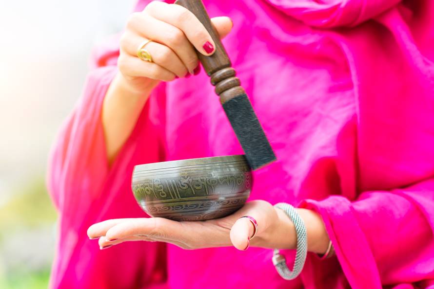 Kod liječenja zvukom vibracije prodiru do svake stanice tijela